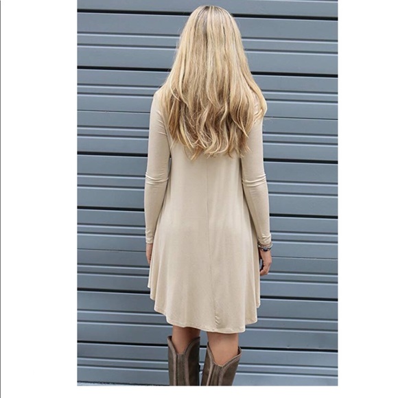 Women’s long sleeve casual wear loose dress - Picture 2 of 4